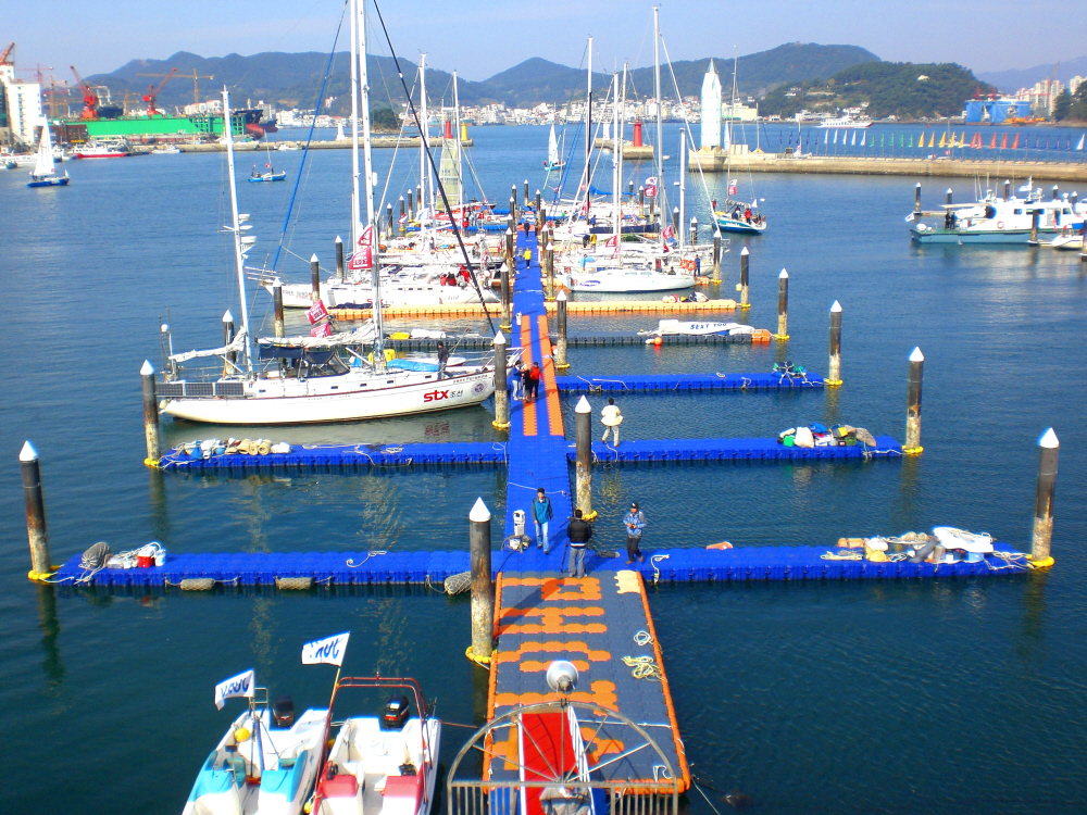 marinafloats